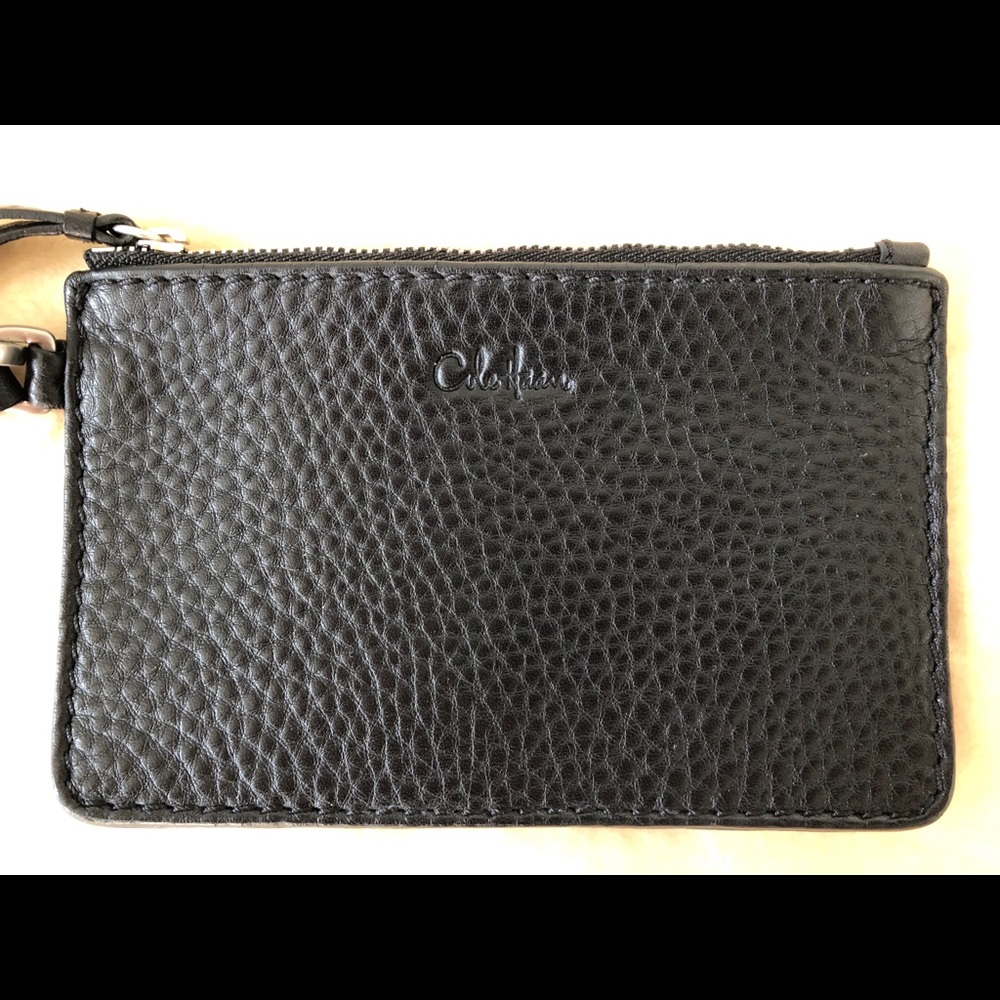 EUC Black Cole Haan Pebble Wristlet / Wallet